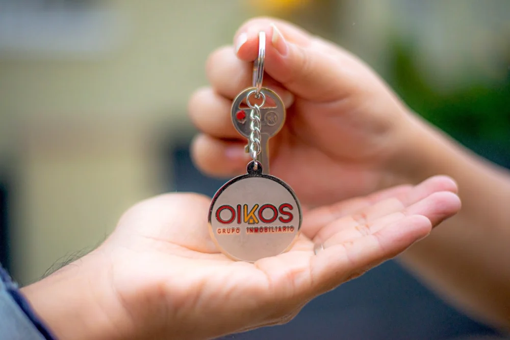 OIKOS GRUPO INMOBILIARIO E.I.R.L